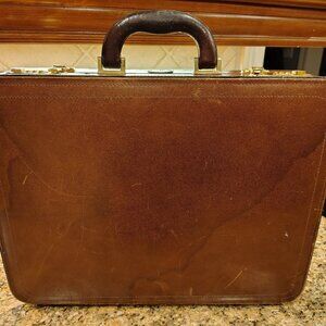 Bally 1980s briefcase attache
